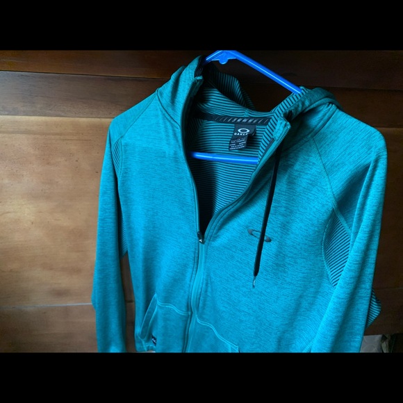 Oakley zip up size small turquoise - Picture 4 of 5